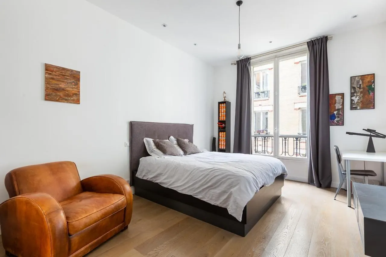 Charme Parisien Pres De L'Arc De Triomphe - 183 M² Apartment