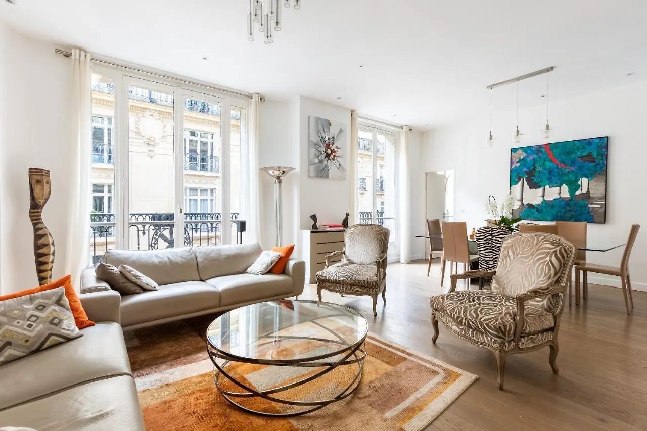 Charme Parisien Pres De L'Arc De Triomphe - 183 M² Apartment France